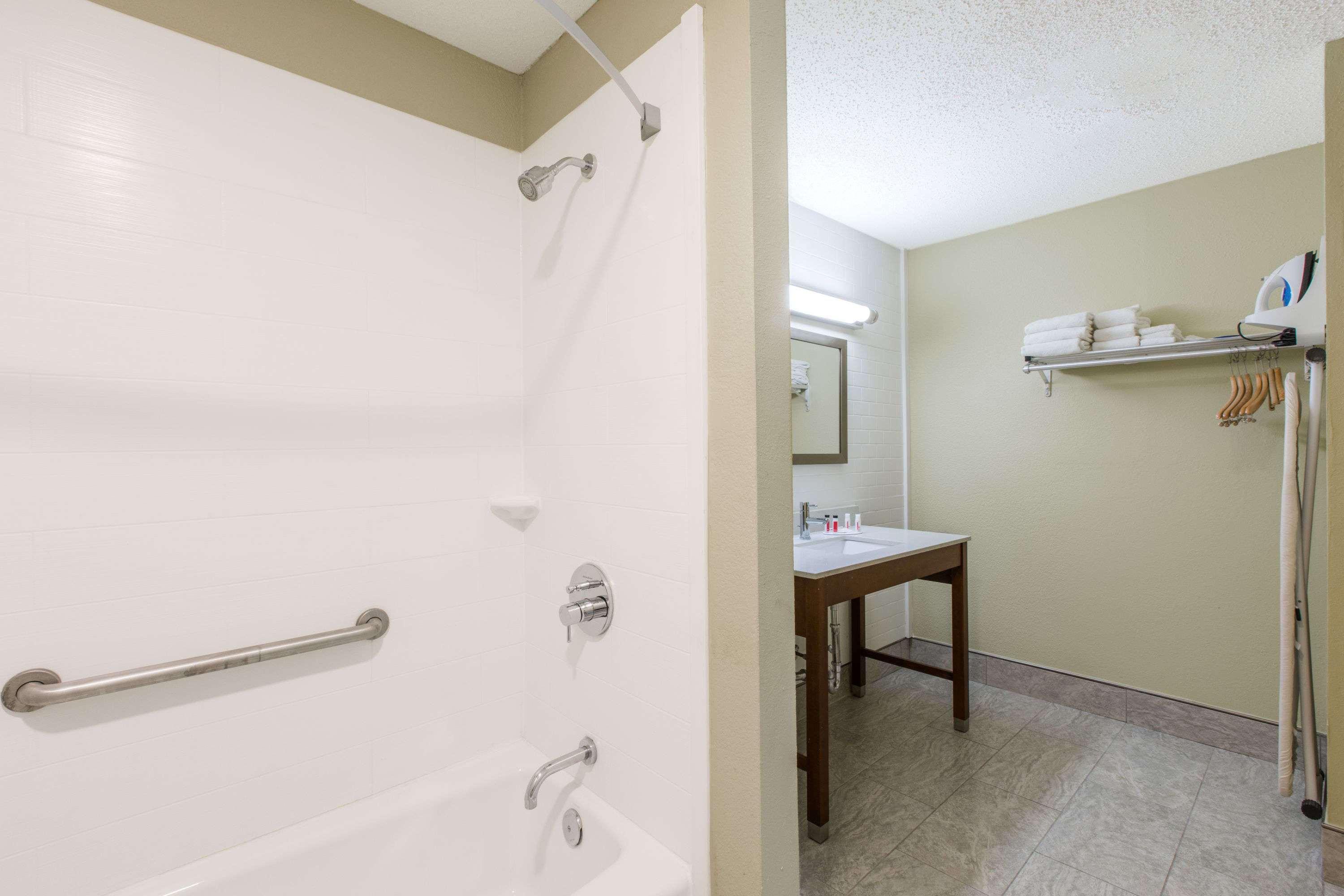 Days Inn & Suites Big Spring Luaran gambar