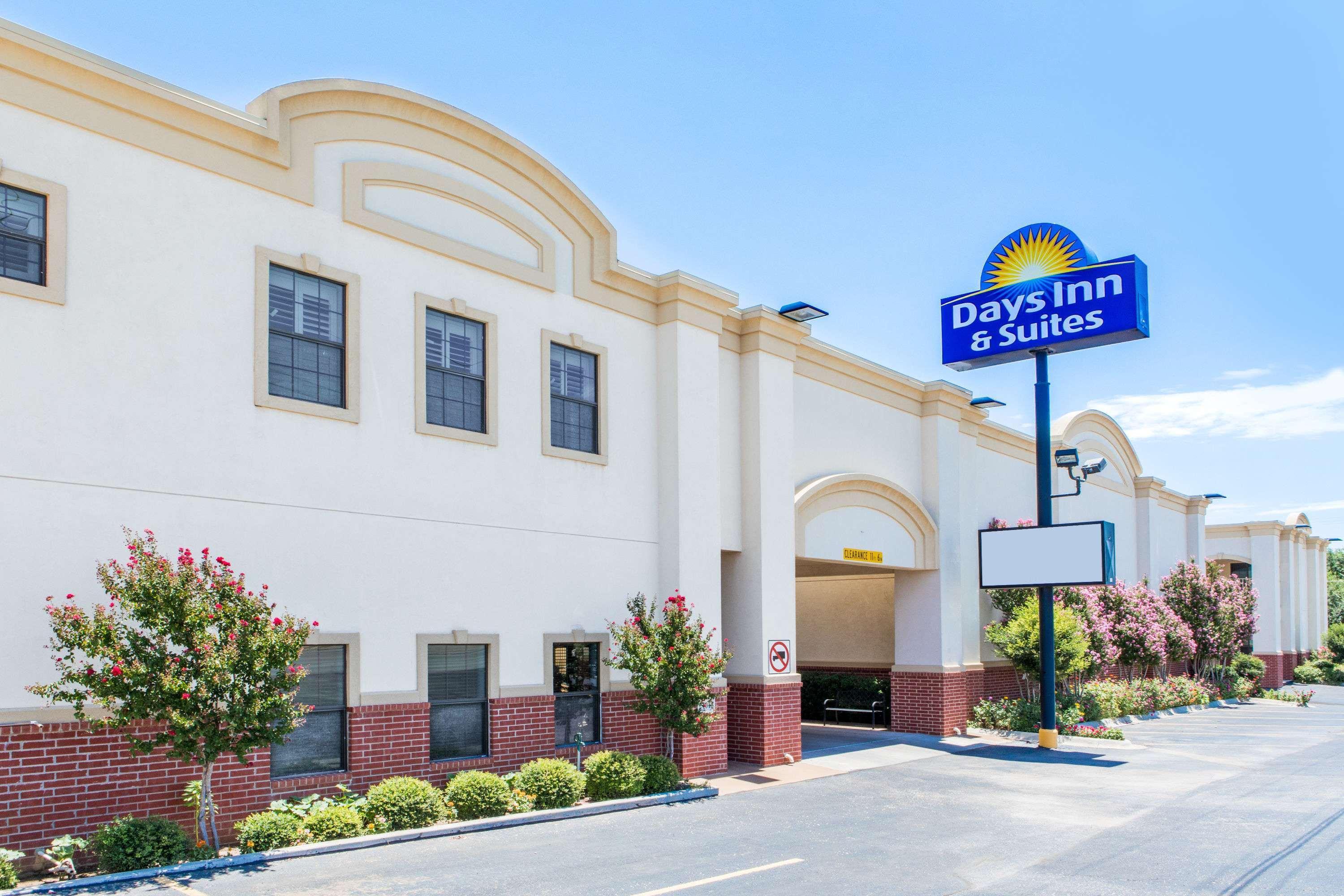 Days Inn & Suites Big Spring Luaran gambar