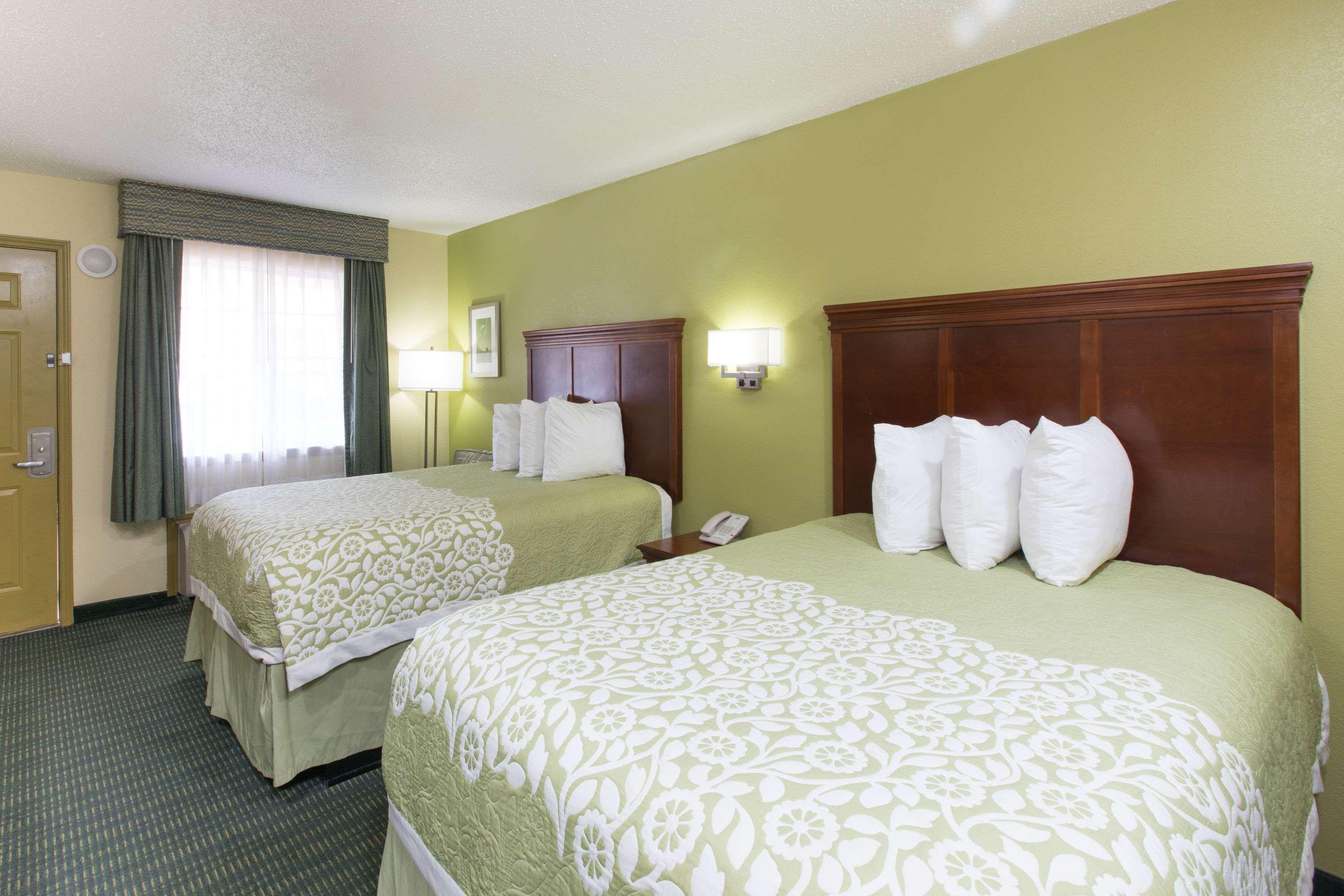 Days Inn & Suites Big Spring Luaran gambar